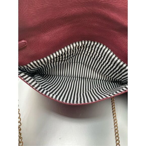 FashionPuzzle Envelope Clutch Evening Bag Maroon Gold Chain New - Picture 6 of 7